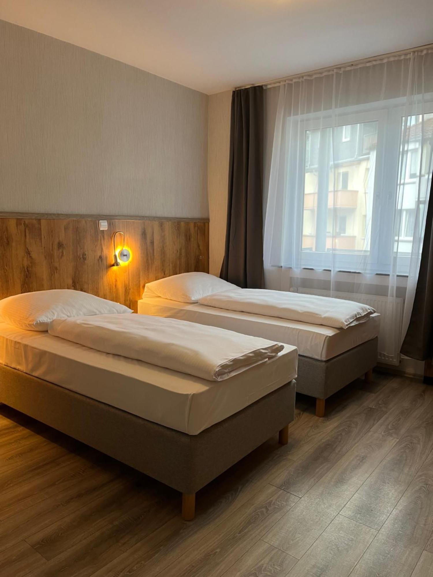 Skyline Hotel 3*